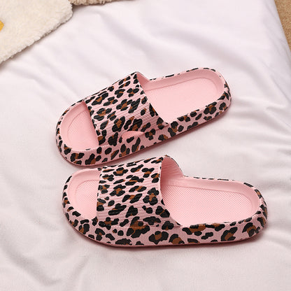 PerlaZ Wild Walk slippers