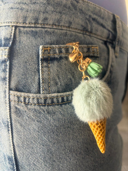 PerlaZ ice cream hanger